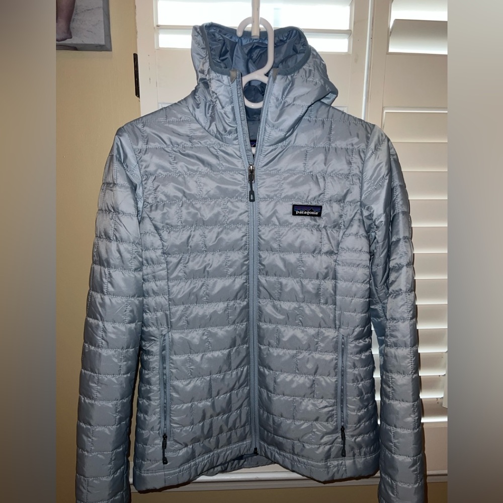 Steam Blue Patagonia Women’s Nano Puff - size medium